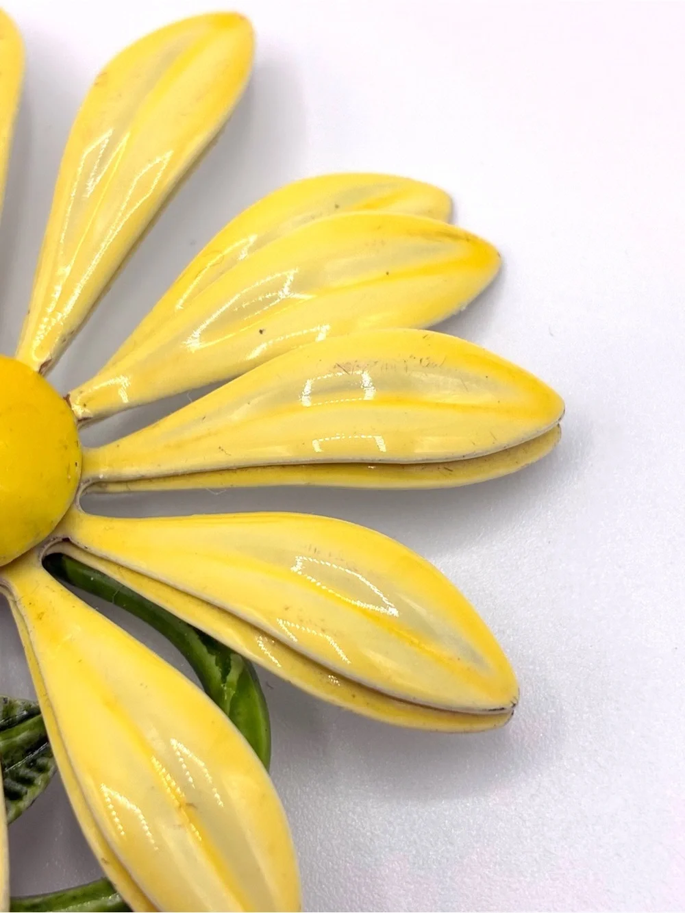 Vintage Yellow Daisy Flower Brooch Enamel Mid Century Floral Pin